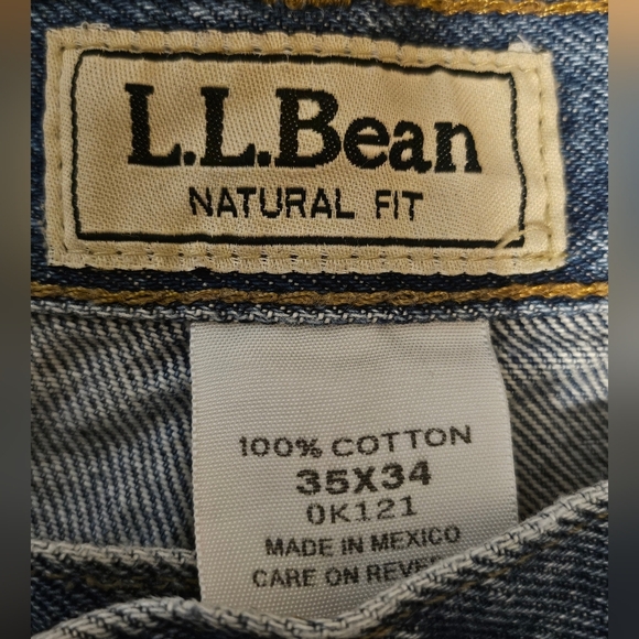 L.L. Bean Men's Natural Fit Blue Straight Jeans Classic 35x32 - Picture 4 of 13